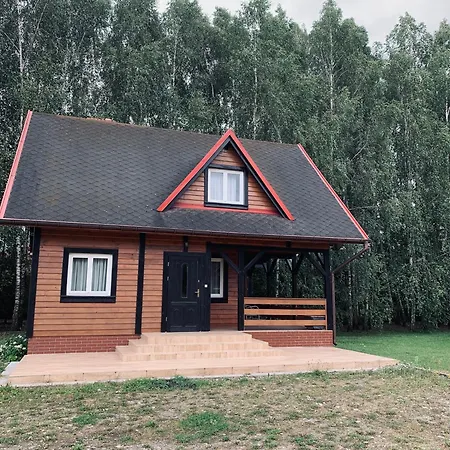 Wolnostojacy Na Terenie Trzy Podkowy *